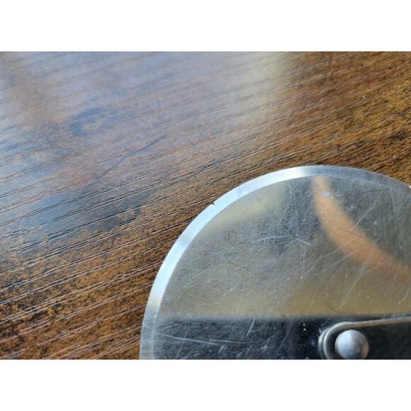 Joie 3" Pizza Cutter/Wheel, Slicer w/Green Handle - 8" long - Picture 4 of 9